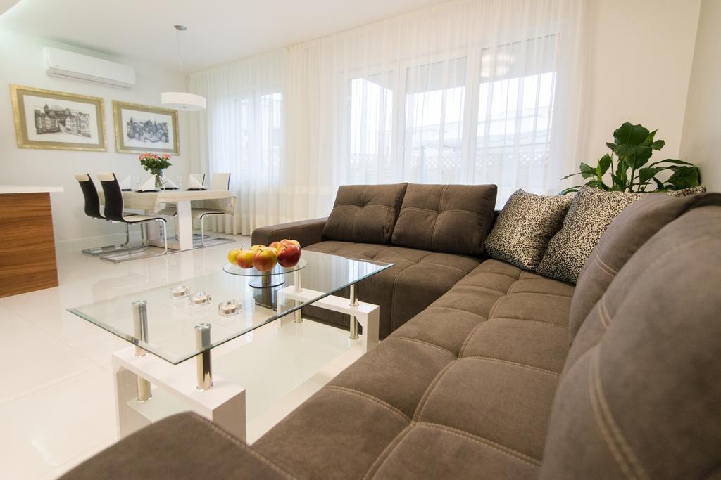 Apartamenty U Jacka Ольштин Екстер'єр фото
